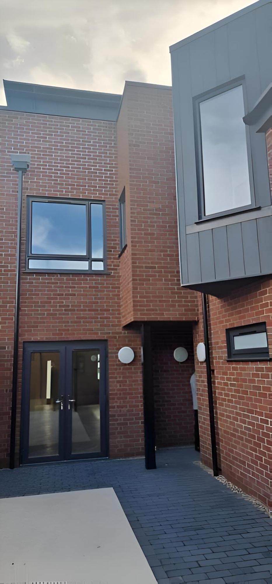 Hybrid Resi - London, Mitcham Close To Tooting And Wimbledon Exterior foto